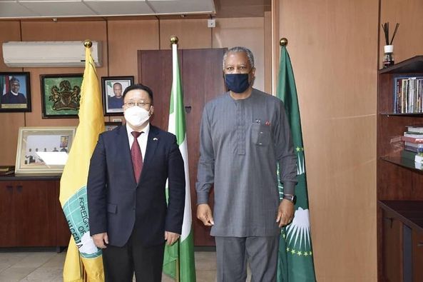 H.E. Geoffrey Onyeama received in audience the Chinese Ambassador to Nigeria, H.E. Cui Jianchun