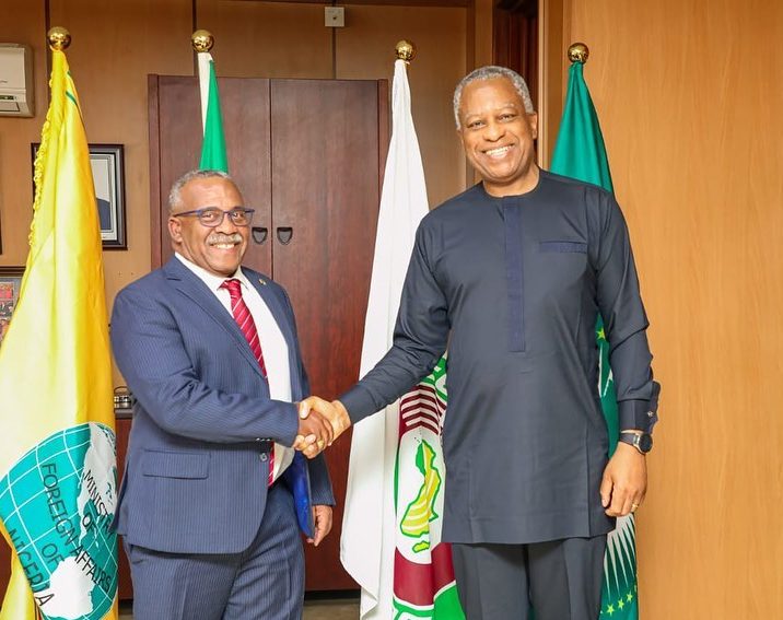 H.E. Geoffrey Onyeama received in audience the High Commissioner of Trinidad and Tobago to Nigeria, …