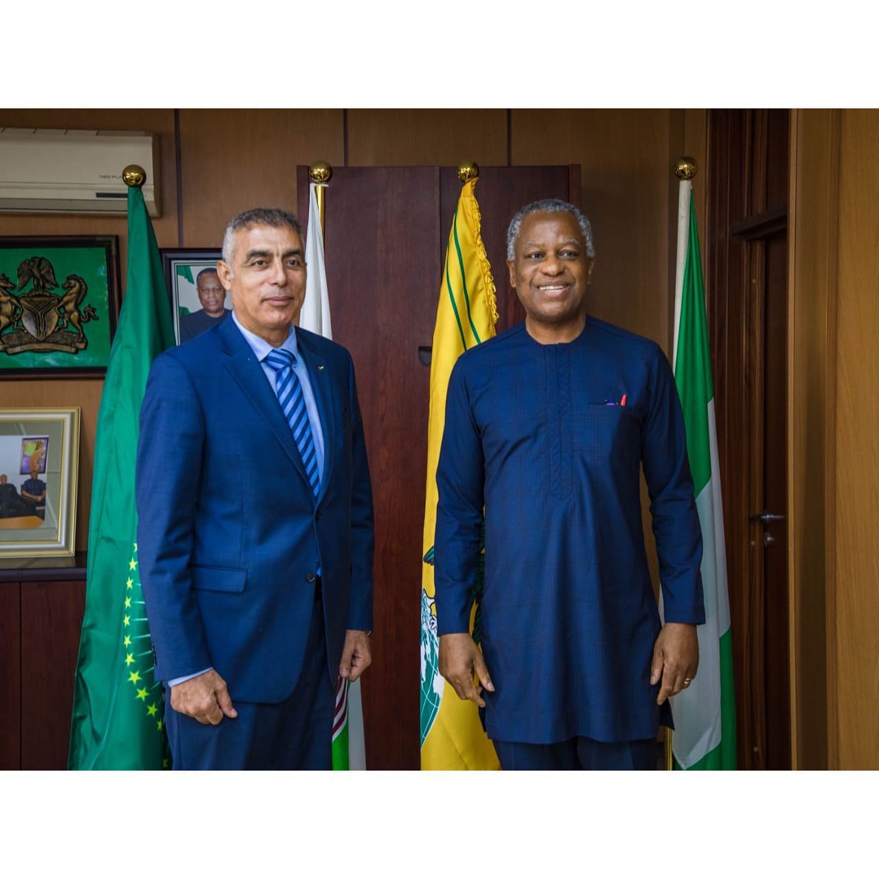 H.E. Geoffrey Onyeama received in audience the Palestinian Ambassador to Nigeria, H.E. Abdullah Abu …