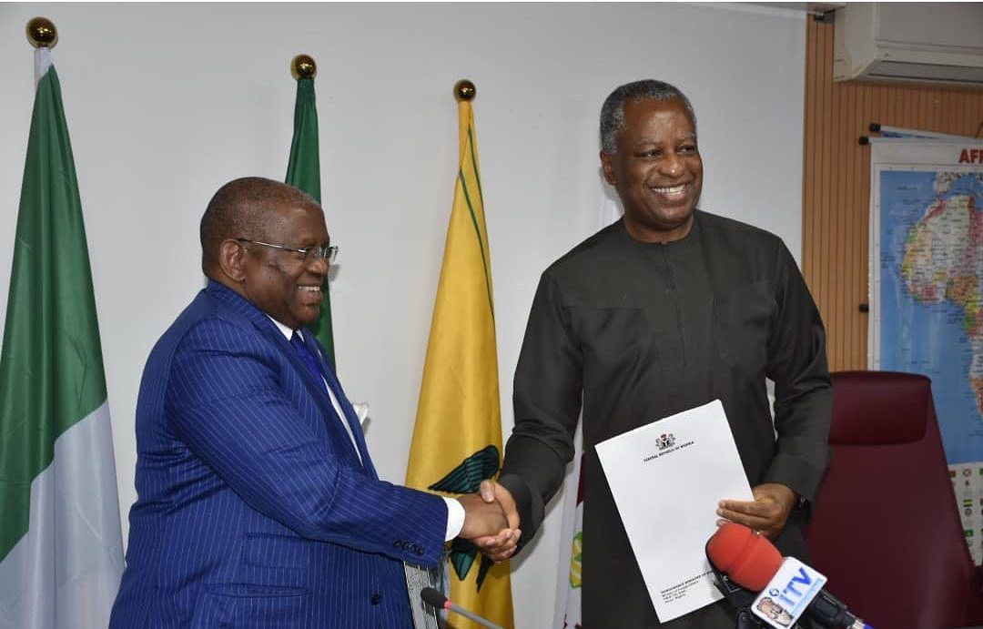 H.E. Geoffrey Onyeama received the visit of the Secretary General of the OACPS, H.E. Georges Rebelo …