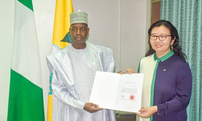 Ambassador Adamu Ibrahim Lamuwa received the Letter of Commission of Yan Yujing, China’s new Consul …