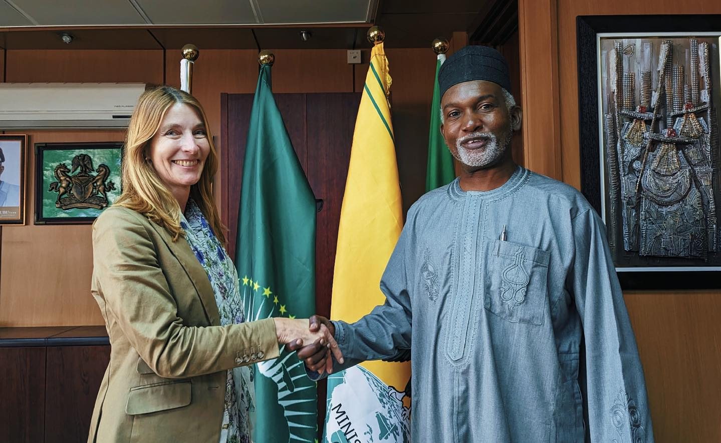 H.E. Yusuf M. Tuggar (OON) received Ms. Helena Kong, Deputy Secretary General of European External A…