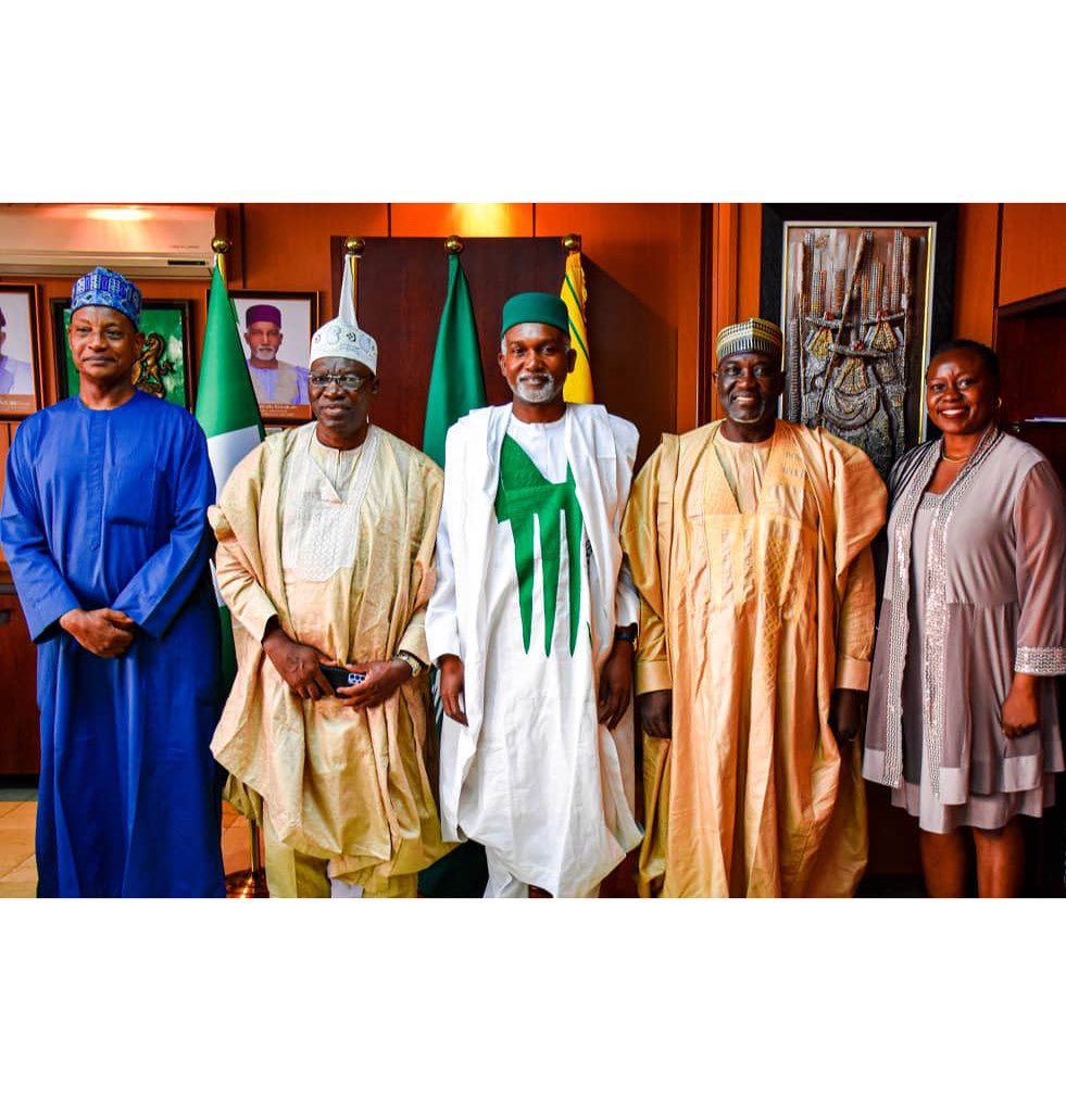 His Excellency Yusuf M. Tuggar (OON) received in audience, the Executives of the Association of Fore…