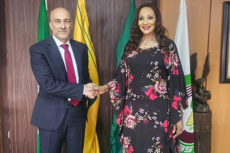 Amb. Bianca Odumegwu-Ojukwu, received in audience the Ambassador of Italy to Nigeria, H.E. Roberto M&hellip;