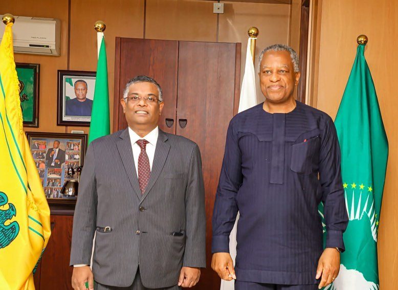 H.E. Geoffrey Onyeama received in audience the High Commissioner of India to Nigeria